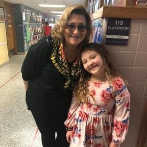 Meet your Posher, Nancy